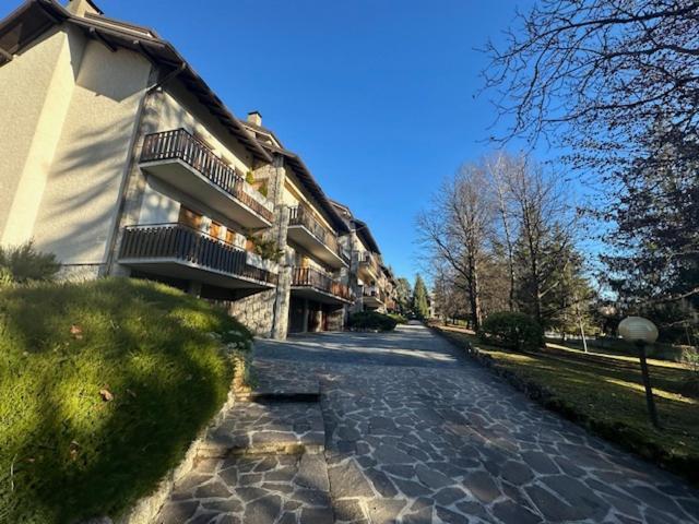 Appartement Mansarda G.A. à Clusone Extérieur photo